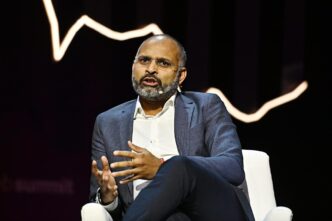Zopa Secures £80M With First Bond Listing on LSE